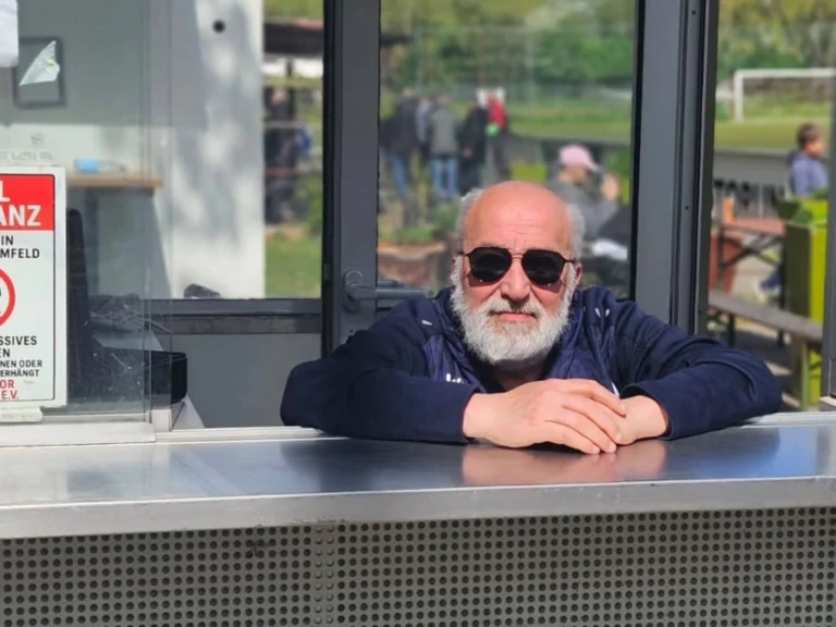 Instagram post from turkspormannheimofficial. This post is in position 9.