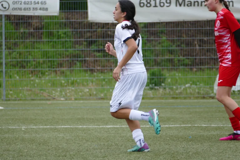 Instagram post from fcturkspormannheimjugend. This post is in position 9.