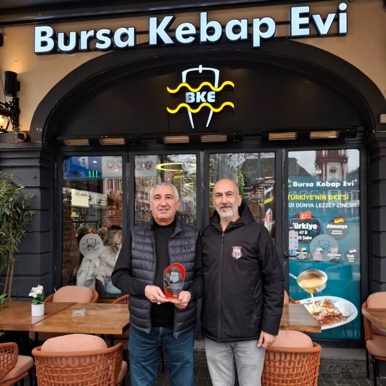 Instagram post from turkspormannheimofficial. This post is in position 1.